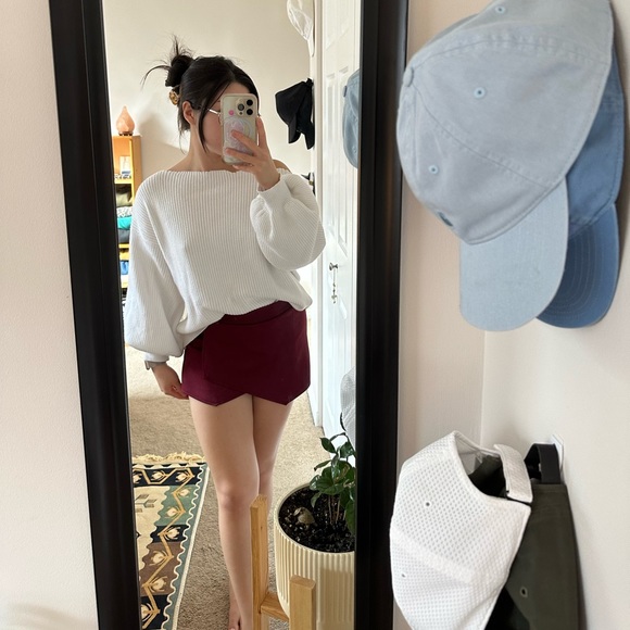 Burgundy Wine Red Mini Skort Midrise - Picture 9 of 10